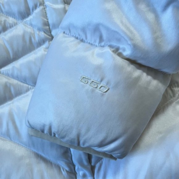 White The North Face Women's Puffer Jacket Size XS - Picture 7 of 12